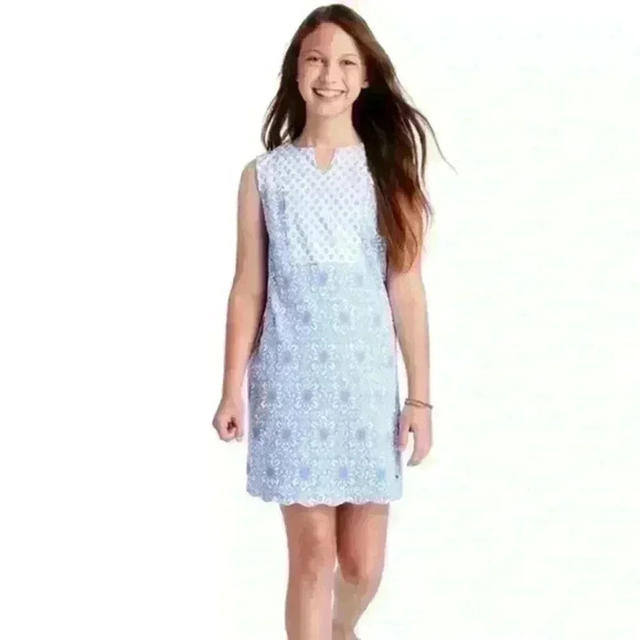 Vineyard Vines Other - Vineyard Vines Girls Medallion Knit Shift  Scalloped Hem Nautical Dress Sz XL 16